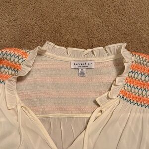 Current Air Women's Cream Top with Orange Accents